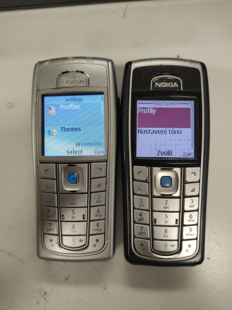 Nokia 6230 and 6230i