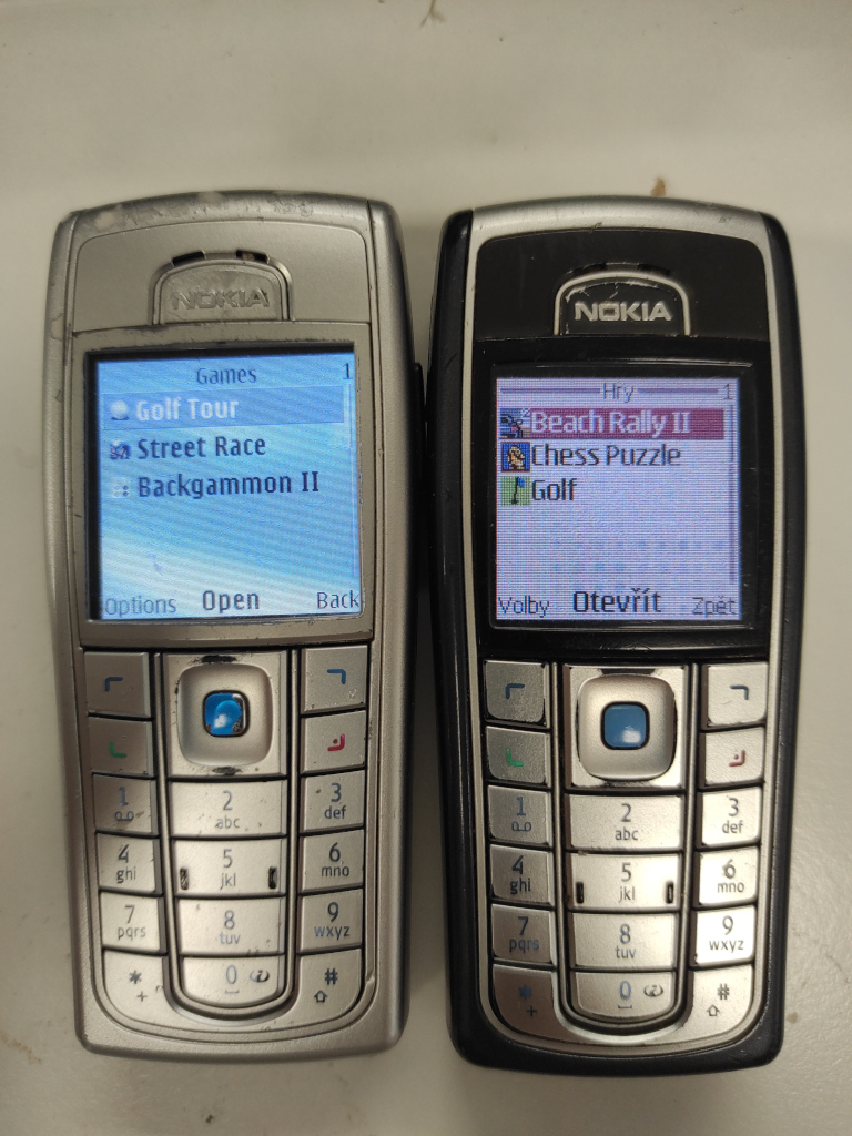 Nokia 6230 and 6230i