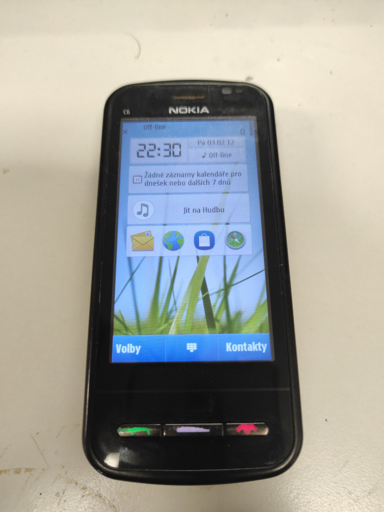 Nokia C6