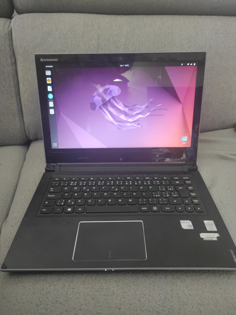 Lenovo Ideapad Flex 14 overall