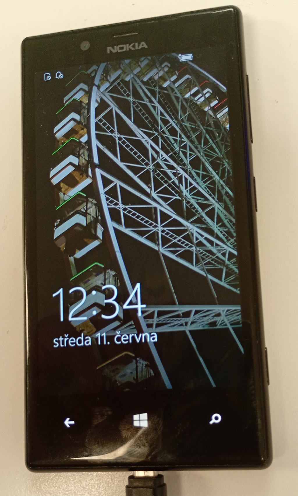 Lumia 720