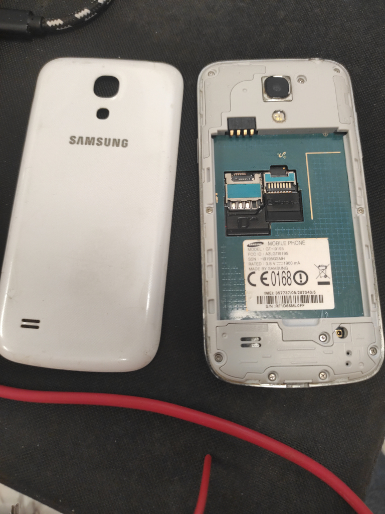 Samsung Galaxy S4 mini back